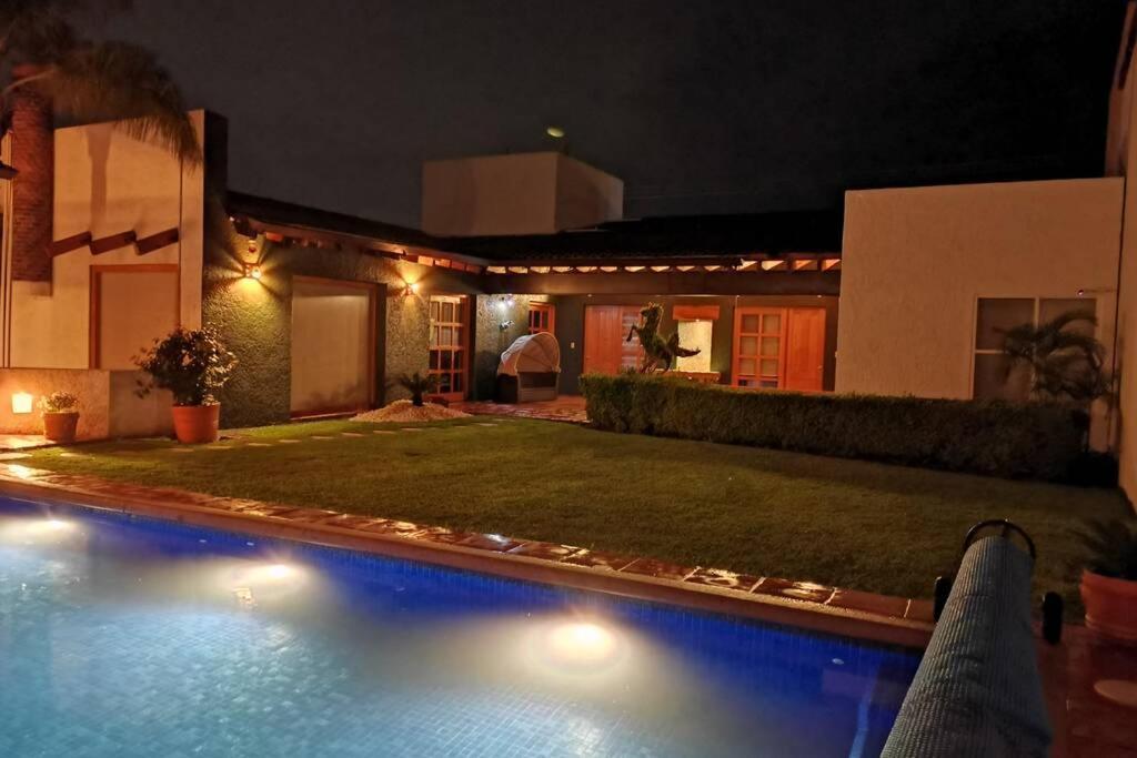 קוארנבאקאבה Casa Luna Con Alberca Privada מראה חיצוני תמונה